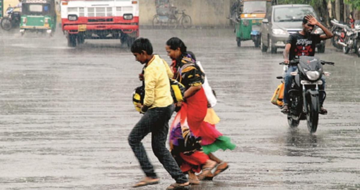 Rain disrupts normal life in Vijayawada